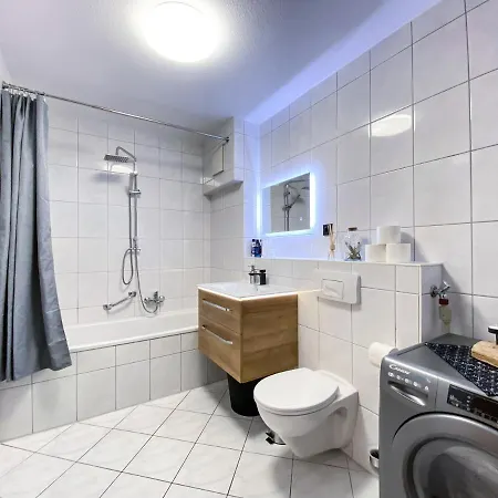 Appartement Wohlfuehl-apartment Mit Kostenfreier Tiefgarage, Wifi & Terrasse