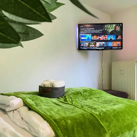 Wohlfuehl-apartment Mit Kostenfreier Tiefgarage, Wifi & Terrasse * Leipzig