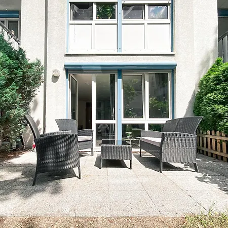 Appartement Wohlfuehl-apartment Mit Kostenfreier Tiefgarage, Wifi & Terrasse