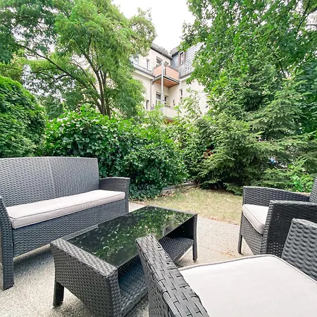 Appartement Wohlfuehl-apartment Mit Kostenfreier Tiefgarage, Wifi & Terrasse