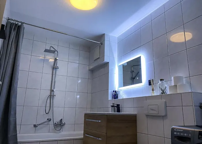 Wohlfuehl-apartment Mit Kostenfreier Tiefgarage, Wifi & Terrasse * Лейпциг