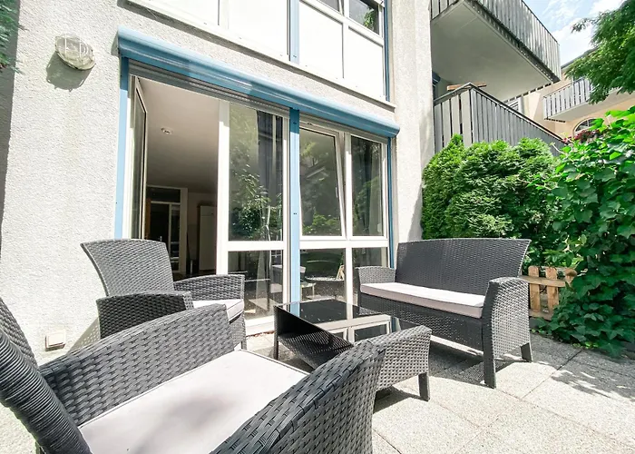 Апартаменты Wohlfuehl-apartment Mit Kostenfreier Tiefgarage, Wifi & Terrasse Лейпциг