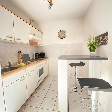 Wohlfühl-apartment Mit Kostenfreier Tiefgarage, Wifi&terrasse *