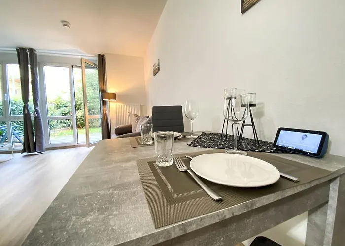 Wohlfühl-apartment Mit Kostenfreier Tiefgarage, Wifi&terrasse * Leipzig